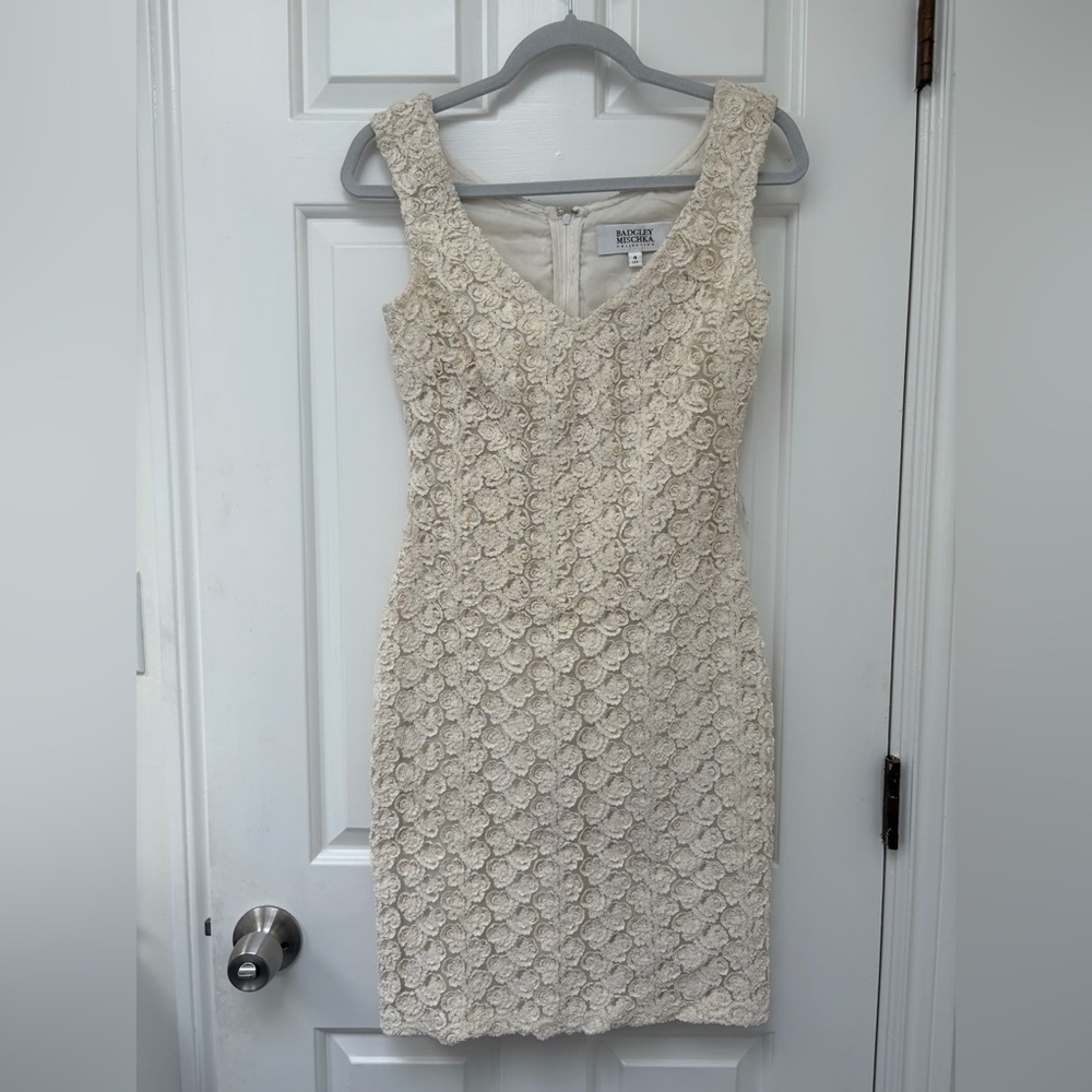 Badgley Mischka Cream Lace Floral Dress